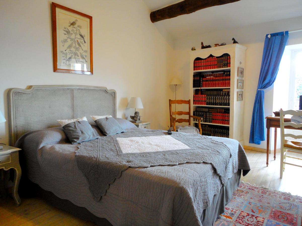 Chambre D'Hotes Le Jas Des Sagnieres Сигуайе Экстерьер фото